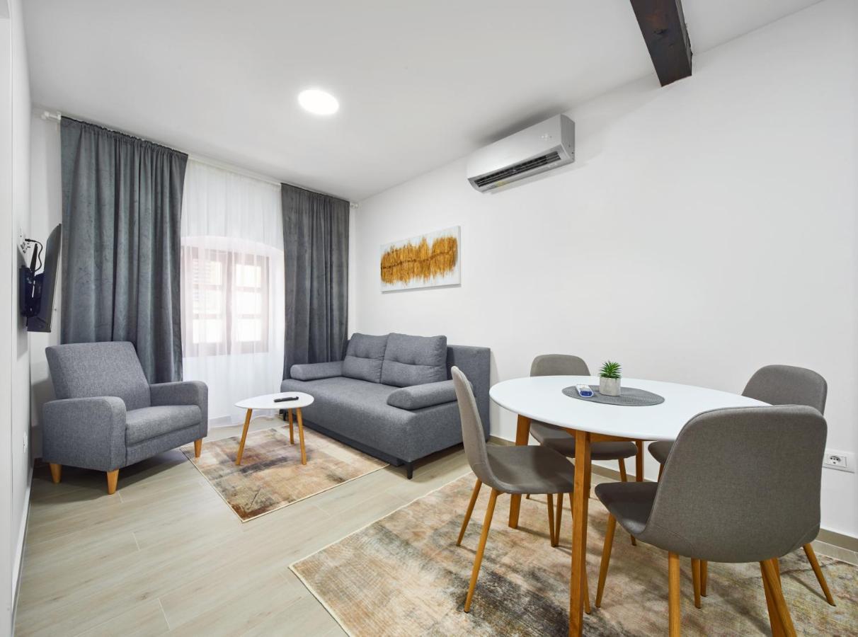 Cardo Apartments Porec Luaran gambar